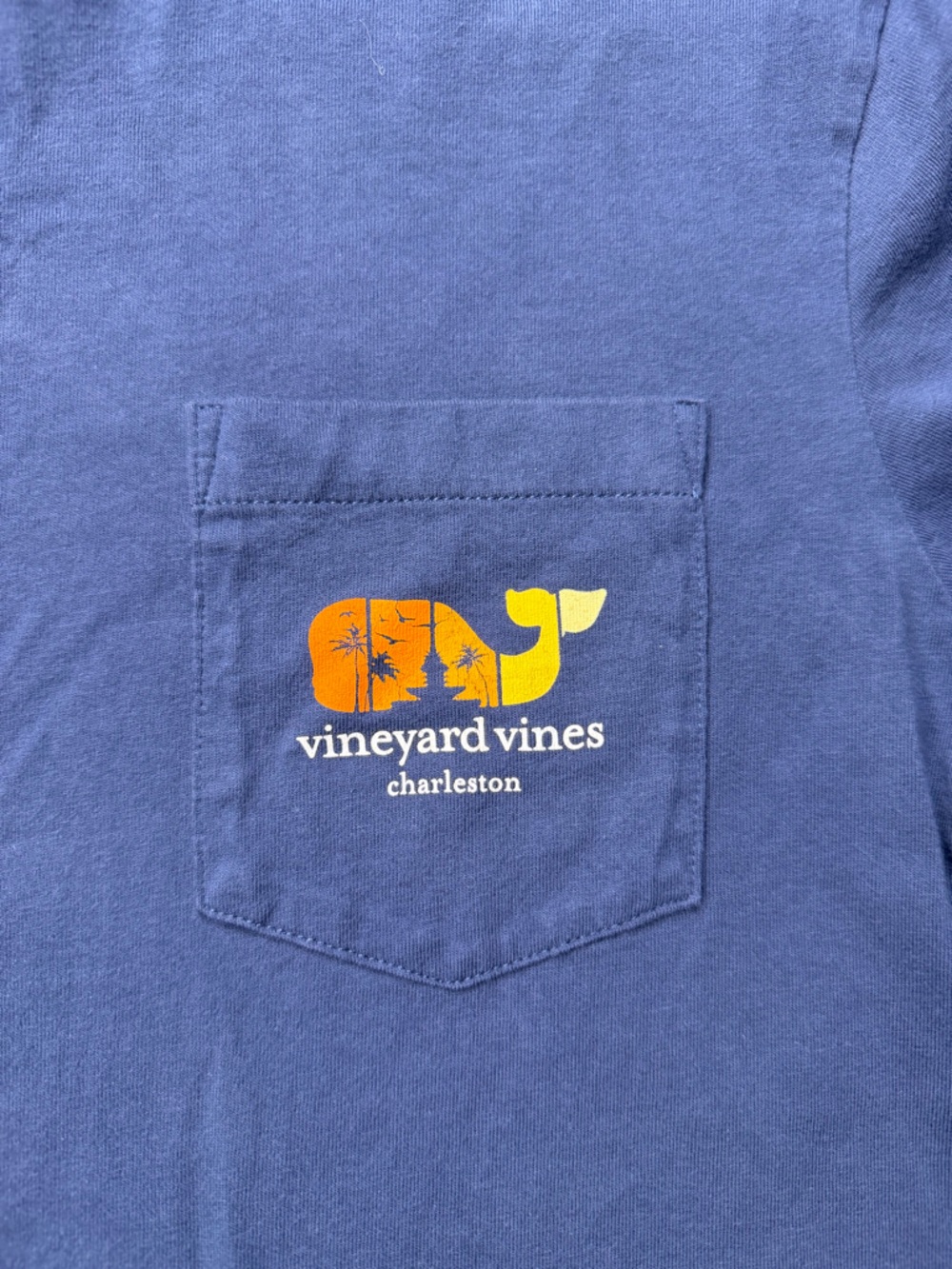 Vineyard Vines XS Charleston Pocket Tee - Picture 3 of 6
